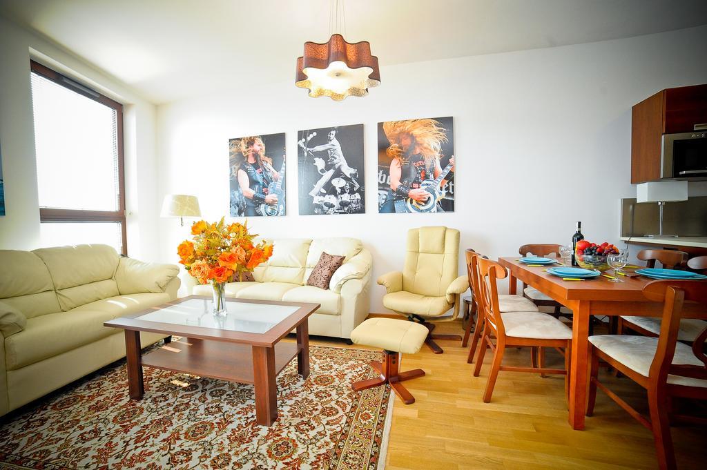 Luxury Rockefeller - Sea Towers Apartment Gdynia Room photo